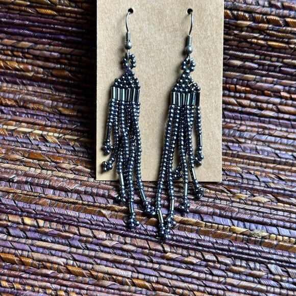 BOGO FREE SEED BEAD EARRINGS - Picture 4 of 5